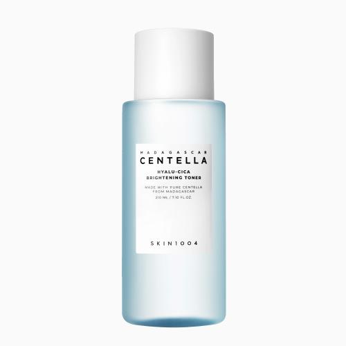 SKIN1004 – Madagascar Centella Hyalu-Cica Brightening Toner – Hydratační, rozjasňující a jemně exfoliační toner - 210 ml