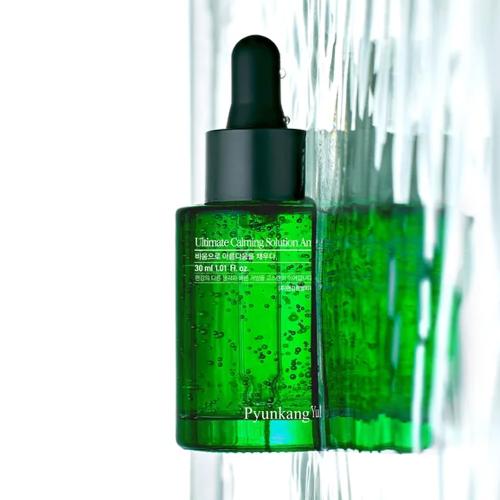 PYUNKANG YUL - Ultimate Calming Solution Ampoule - Zklidňující regenerační ampule - 30 ml