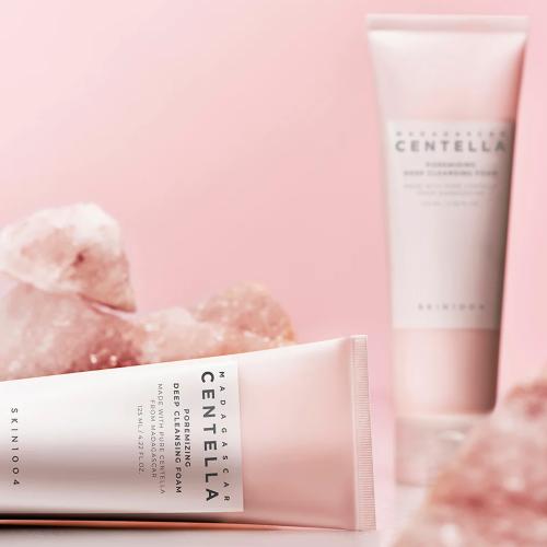 SKIN1004 – Madagascar Centella Poremizing Deep Cleansing Foam – Hloubkově čisticí pěna na minimalizaci pórů - 125 ml
