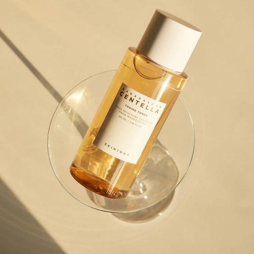 SKIN1004 – Madagascar Centella Toning Toner – Zklidňující a jemně exfoliační pleťový toner