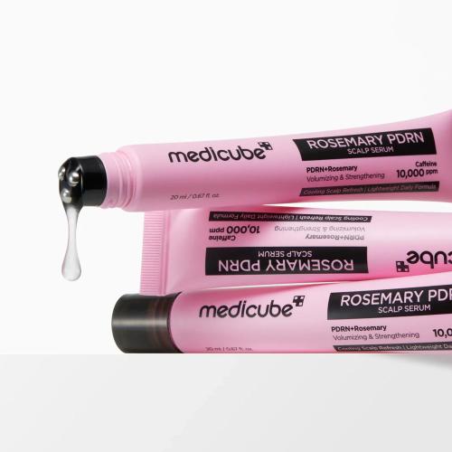 MEDICUBE - Rosemary PDRN Scalp Serum - Sérum pro posílení vlasové pokožky a plnější vzhled vlasů - 20 ml