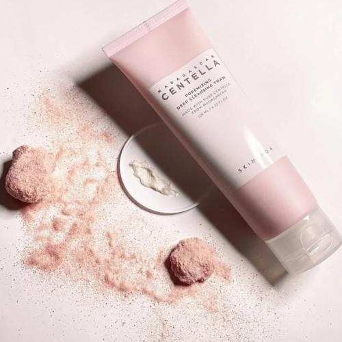 SKIN1004 – Madagascar Centella Poremizing Deep Cleansing Foam – Hloubkově čisticí pěna na minimalizaci pórů - 125 ml
