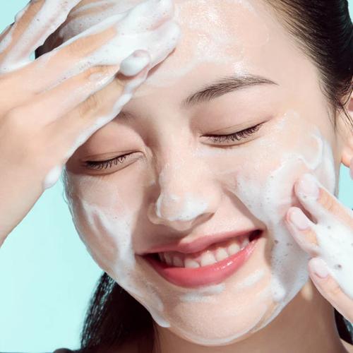 ANUA - PDRN Hyaluronic Acid Moisturizing Cleansing Foam - Hydratační čisticí pěna