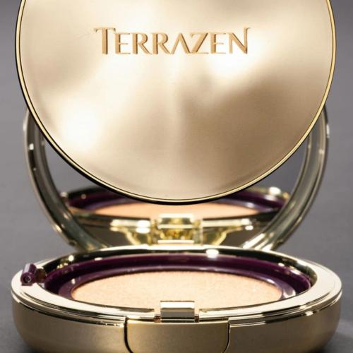TERRAZEN - Perfect Finish Cushion SPF50+ - Dlouhotrvající pečující cushion make-up s SPF 50 - 15+15 g