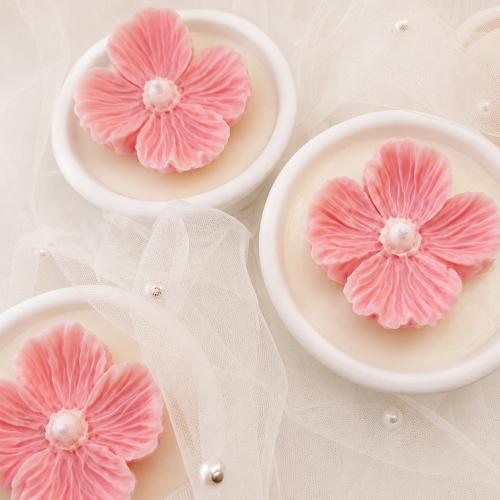 Plum Bloom – designová sójová svíčka v mističce