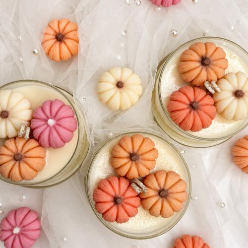 Pumpkin Blush - designová sójová svíčka