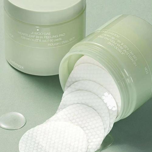 CELIMAX – Ji Woo Gae Heartleaf BHA Peeling Pad – Peelingové pleťové tampony - 60 ks