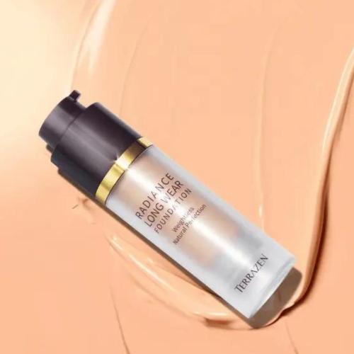 TERRAZEN - Radiance Long Wear Foundation - Dlouhotrvající rozjasňující make-up - 30 ml