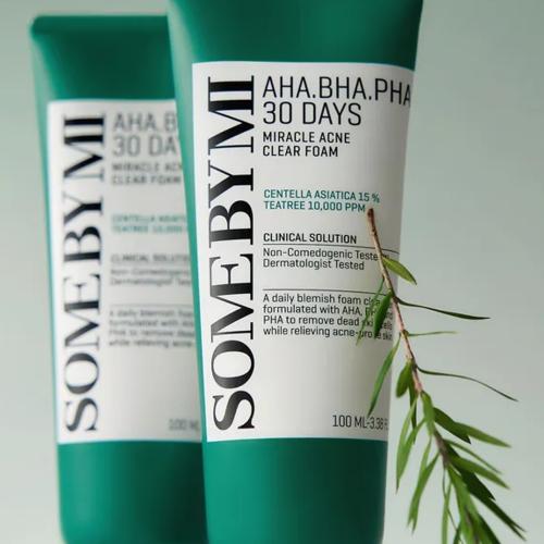 SOME BY MI – AHA·BHA·PHA 30 Days Miracle Acne Foam – Čisticí pěna s tea tree a centellou - 100 ml