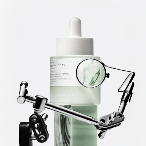 SKIN1004 - Madagascar Centella Azelaic Acid 10 Ampoule - Zklidňující sérum s kyselinou azelaovou pro sjednocenou pleť - 30 ml