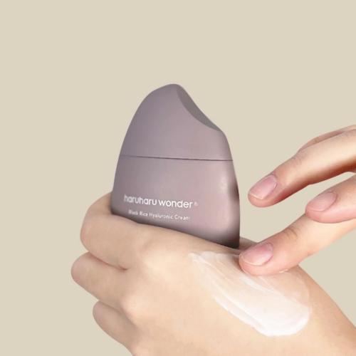 HARUHARU WONDER - Black Rice 10 Hyaluronic Cream - Intenzivně hydratační krém s černou rýží - 50 ml