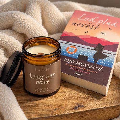 Long Way Home - Sójová svíčka s dřevěným knotem