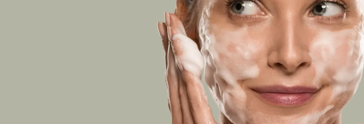 Double cleansing &ndash; proč obyčejn&eacute; m&yacute;dlo nestač&iacute; | shop.laruff.cz