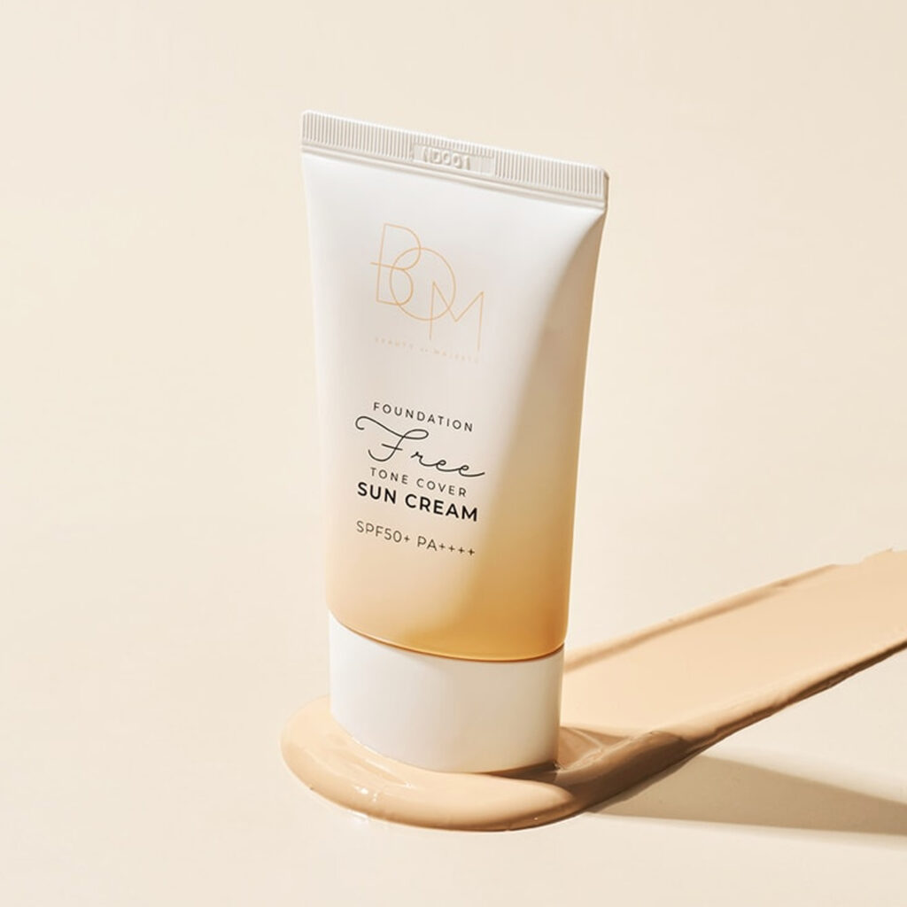 B.O.M – Foundation Free Tone Cover Sun Cream SPF50+ PA++++ – Multifunkční tónující opalovací krém - Image 2