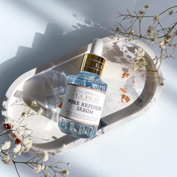 POUR LA PEAU – Pore Refining Serum PHA + LHA – Sérum pro zjemnění pórů a regulaci kožního mazu - 30 ml