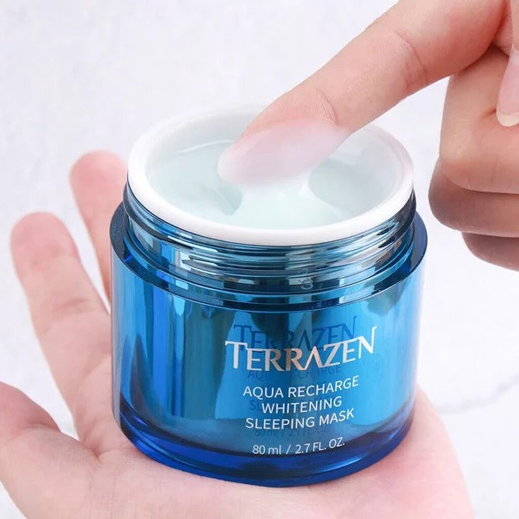 TERRAZEN – Aqua Recharge Whitening Sleeping Mask – Noční hydratační maska s rozjasňujícím účinkem - Image 4