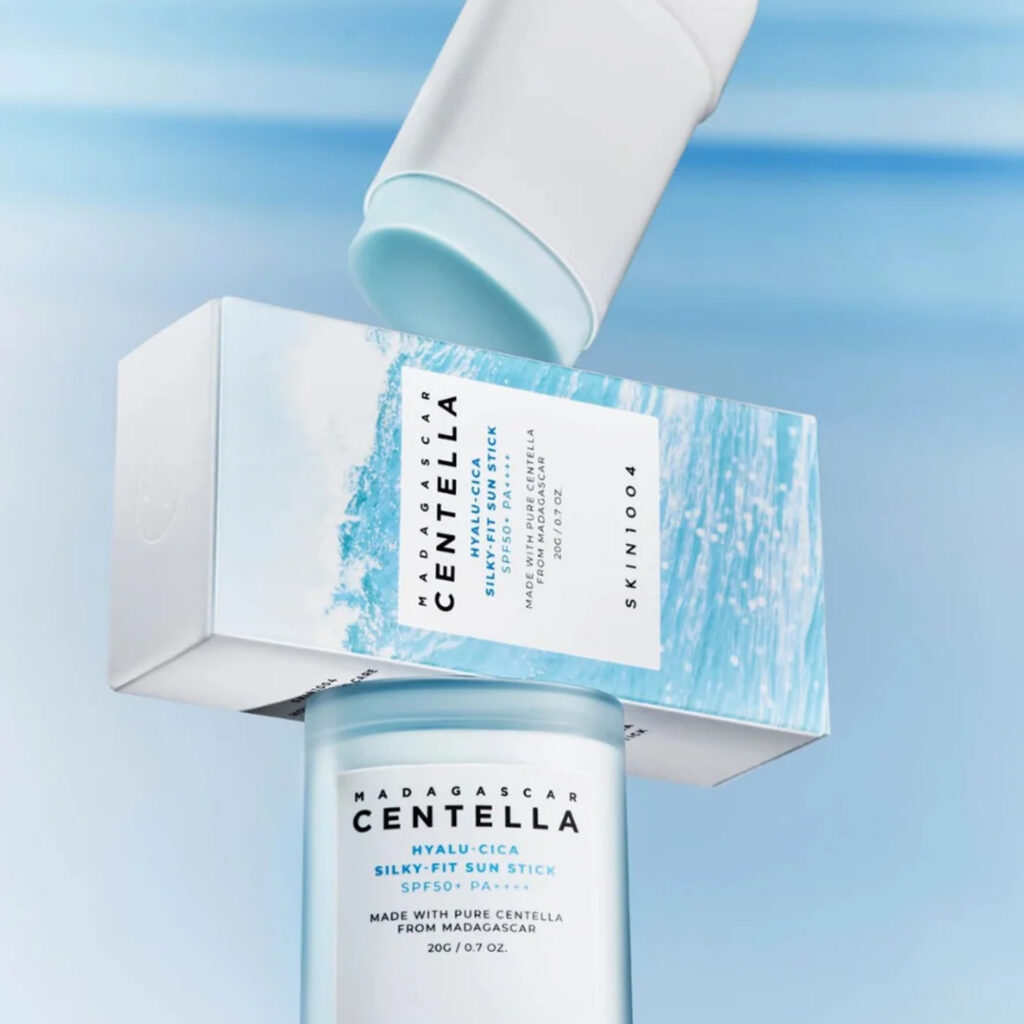 SKIN1004 - Madagascar Centella Hyalu-Cica Silky Fit Sun Stick SPF50+ PA++++ – Hydratační SPF tyčinka - 20 g - Obrázek 3